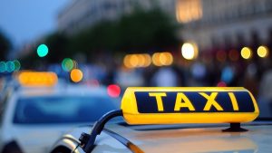 Преимущества работы в такси